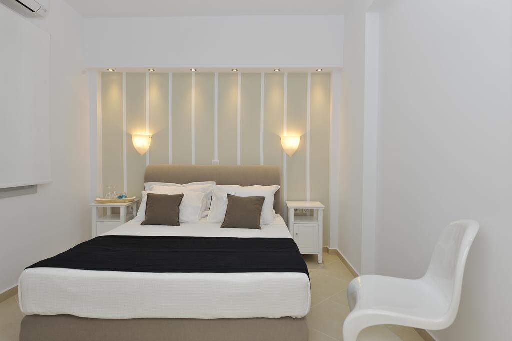 Romantica Suites Naousa Quarto foto