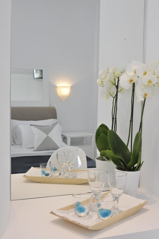 Romantica Suites Naousa Quarto foto