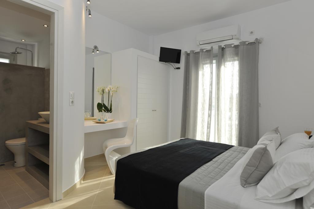Romantica Suites Naousa Quarto foto